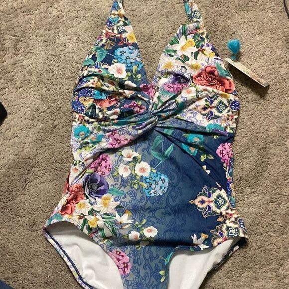 New. Johnny Was floral twist halter swimsuit. Size small. Retails $198 - Picture 10 of 14